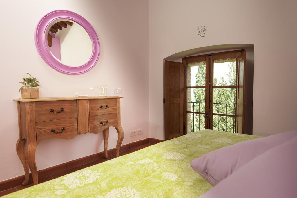 Antico Granaione Bed and Breakfast Rapolano Terme Rum bild